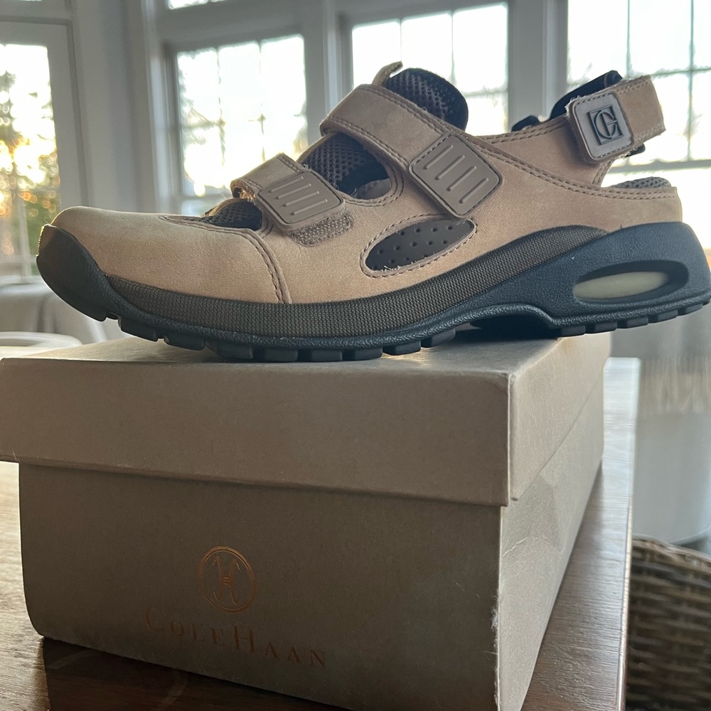 Cole Haan Air Tornado hiking sandals size 7